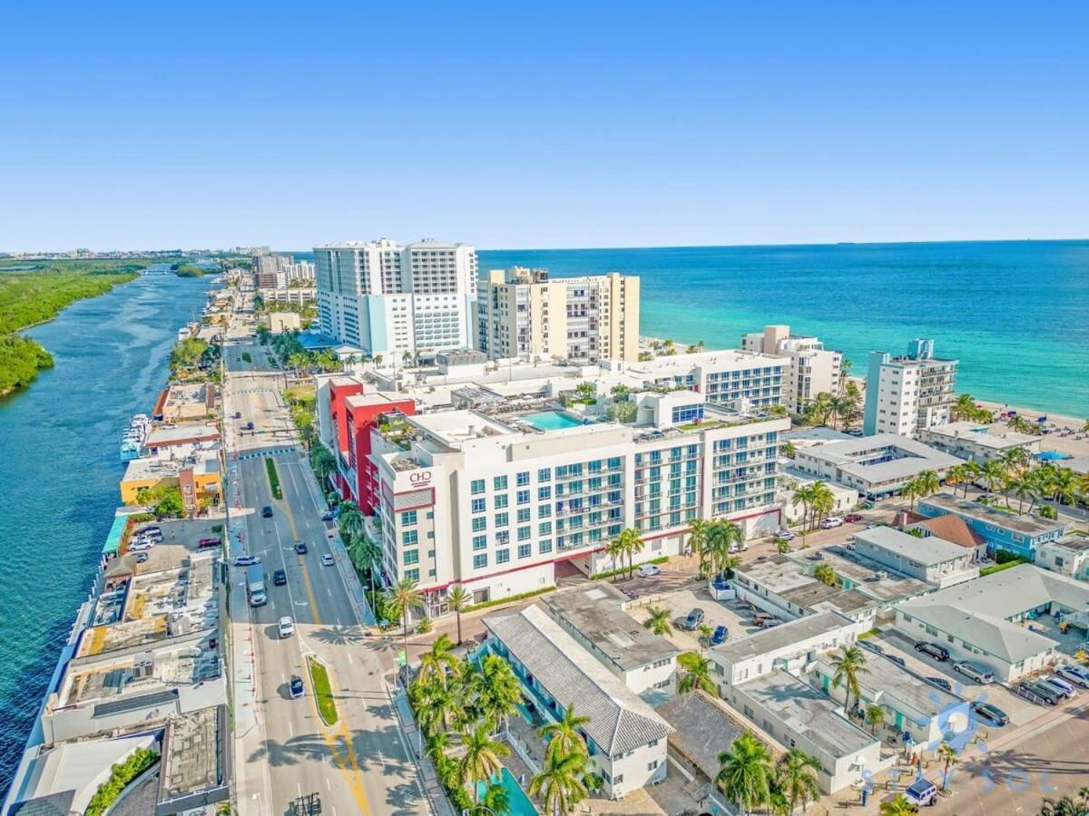 Rooftop Pool - Balcony - Hollywood Beach Broad - Walk Exteriör bild