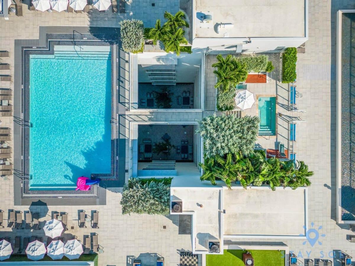 Rooftop Pool - Balcony - Hollywood Beach Broad - Walk Exteriör bild