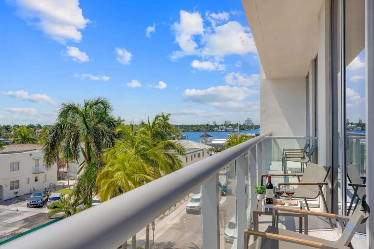Rooftop Pool - Balcony - Hollywood Beach Broad - Walk Exteriör bild
